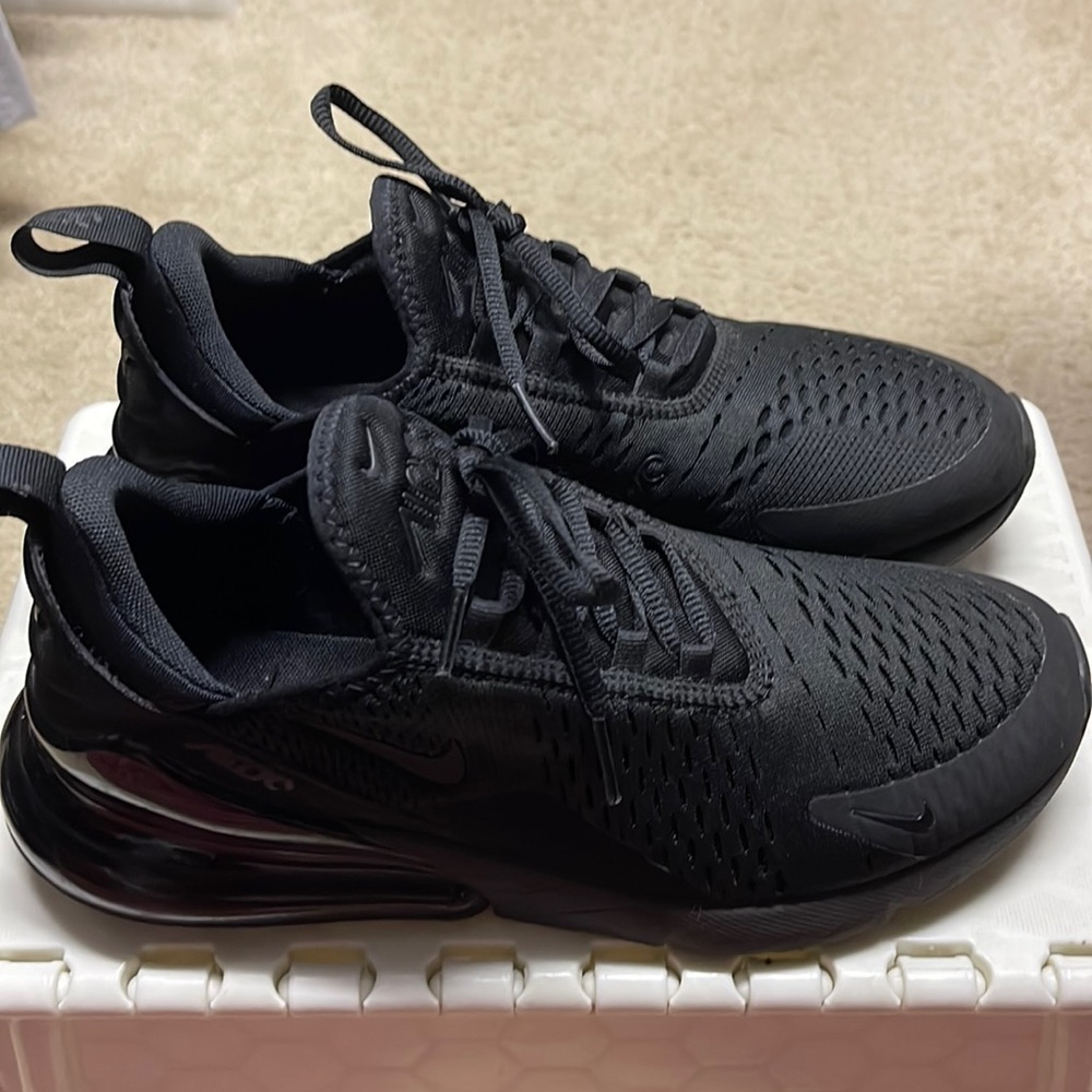 Nike Air 270